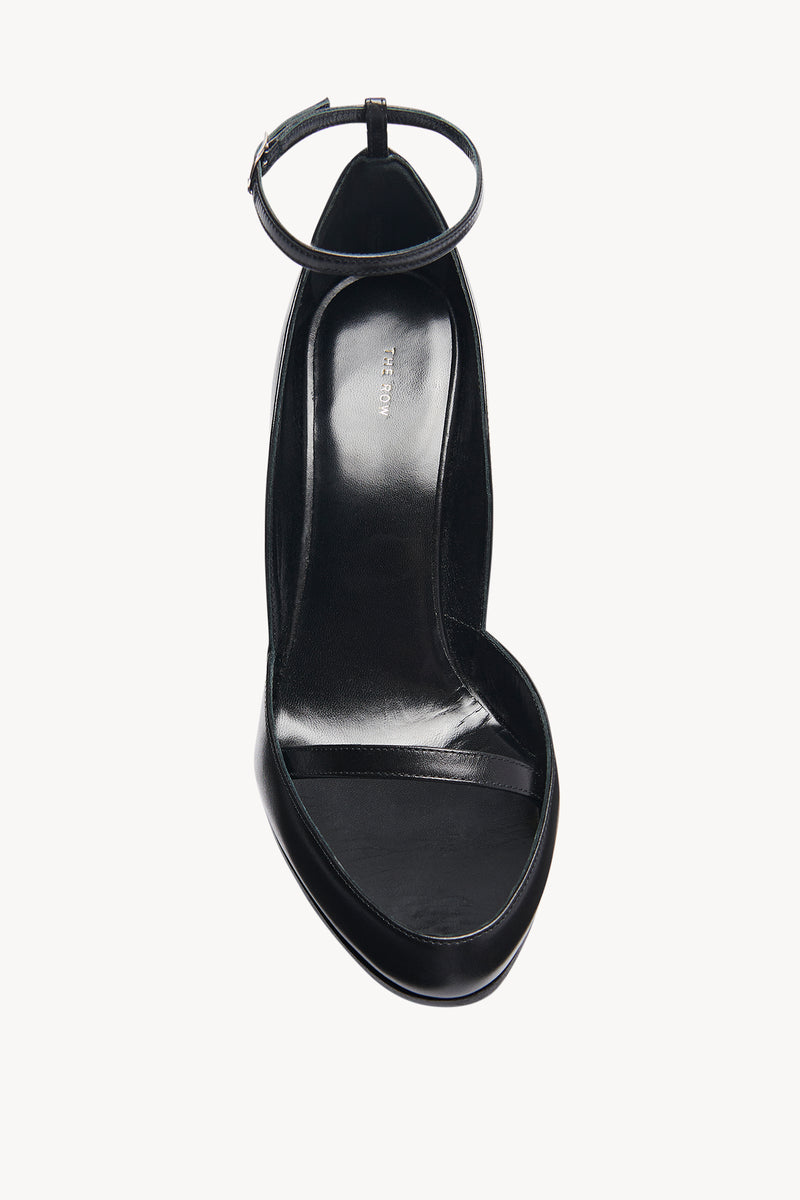 Ankle Strap Pump in Leather