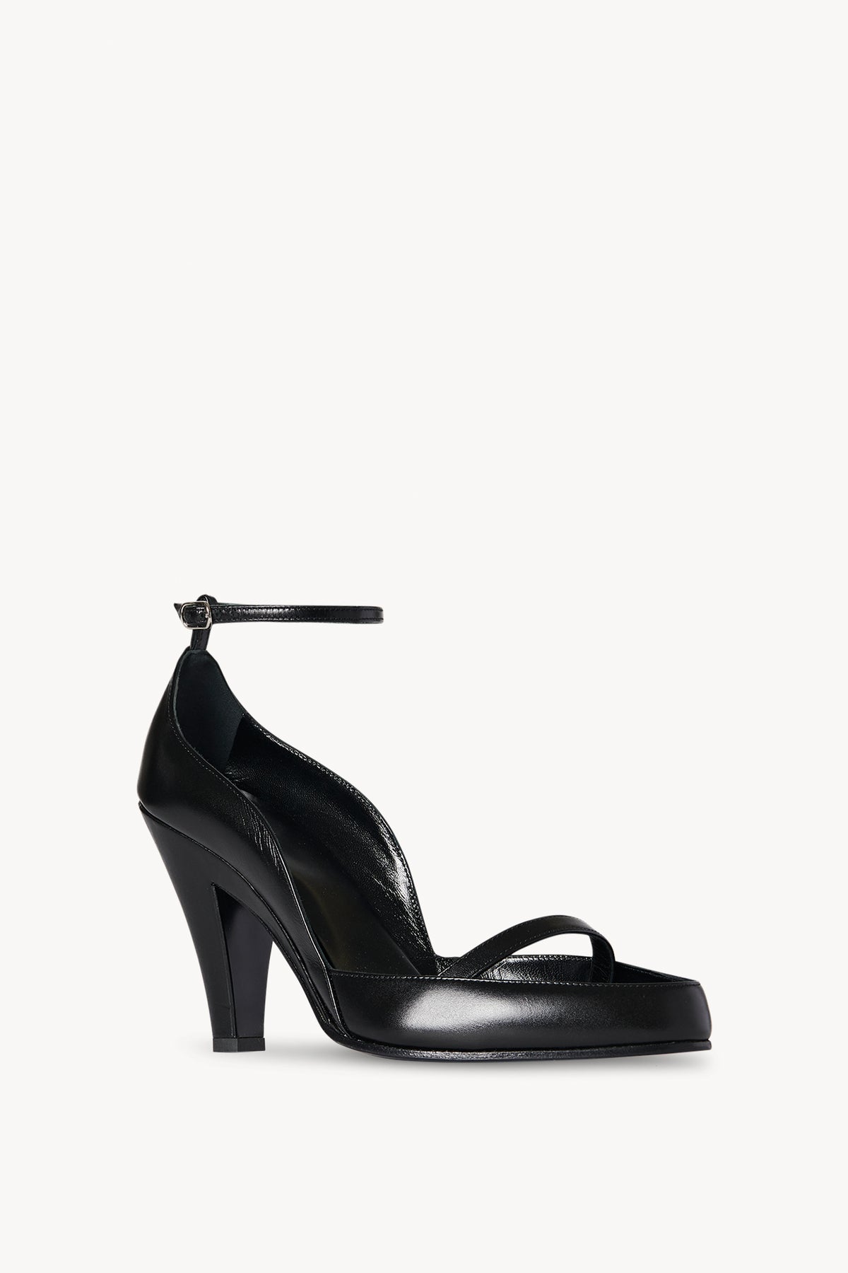 Ankle Strap Pump in Leather