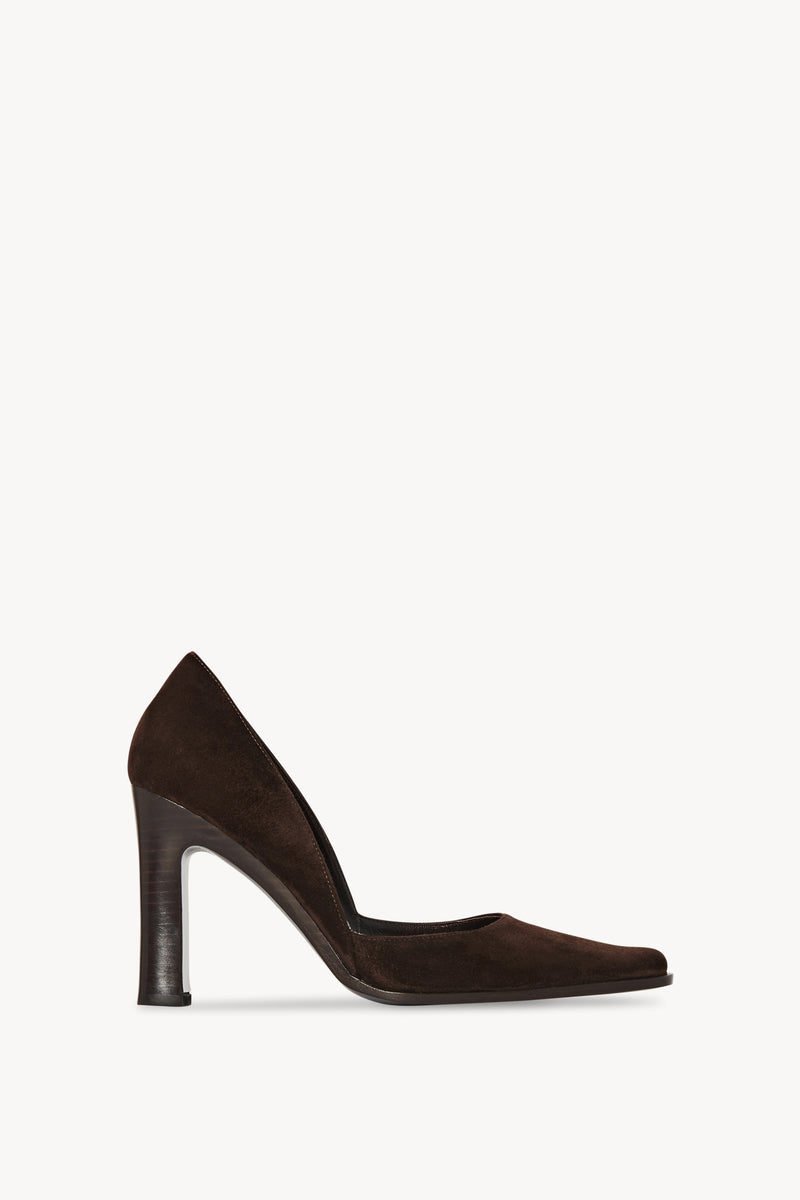 Mae Pump in Suede