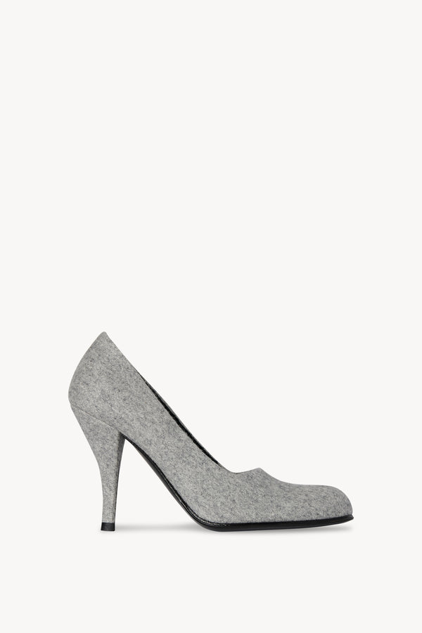 Liv Pump in Virgin Wool and Cashmere