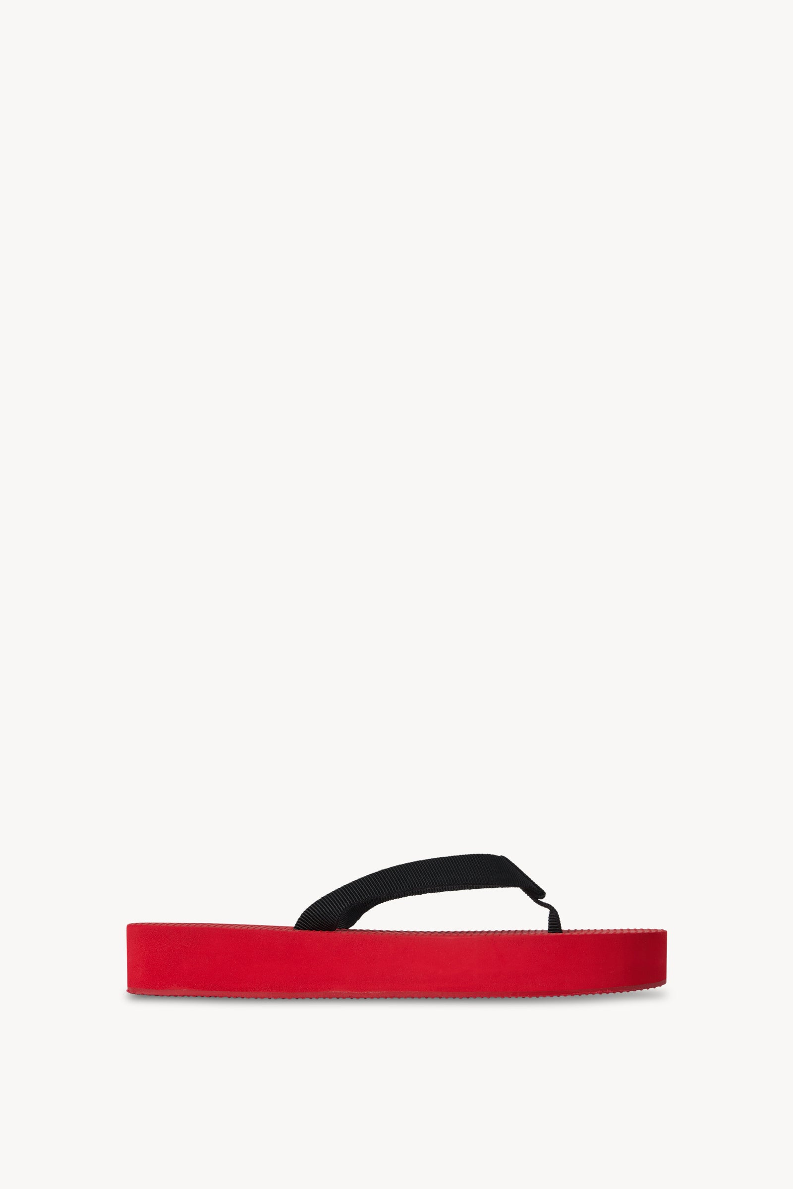 送料込/関税込■The Row■Dune grosgrain トングサンダル Dune grosgrain thong sandals in black - The Row | Mytheresa