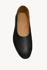 Awar Flat Shoe in Leather