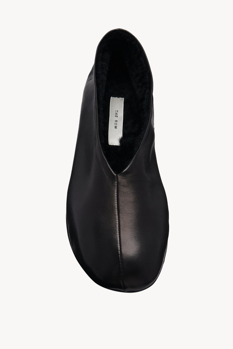 Stellaレザー＆ムートンスリッパ