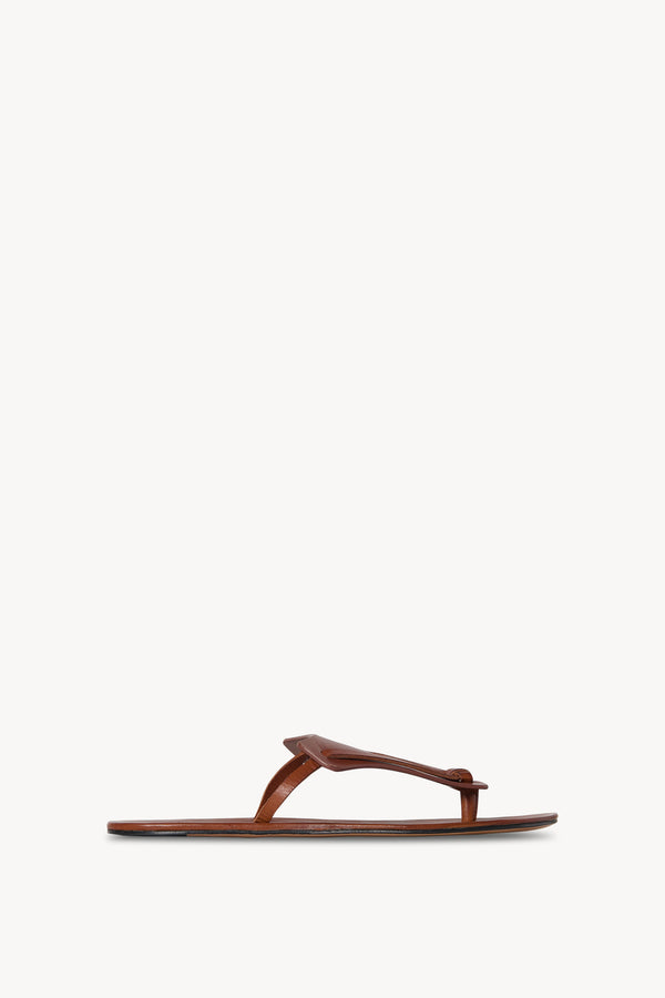 Helena Flip Flop in Leather