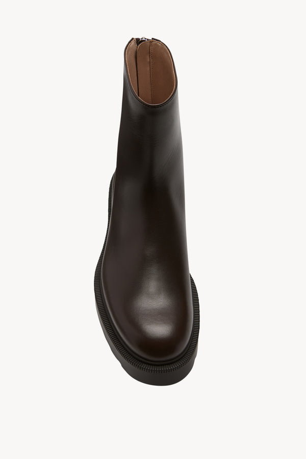 シューズ・サンダルその他 [The Row] Western Boot in Leather ウィメンズ シューズ：サンダル、ヒール、フラットシューズ