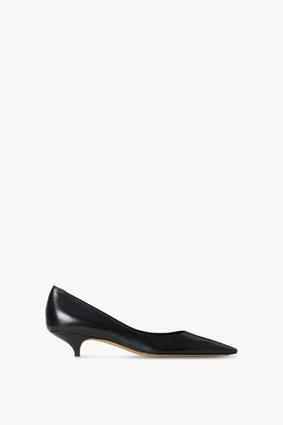 Liisa Kitten Two Heel Black – The Row