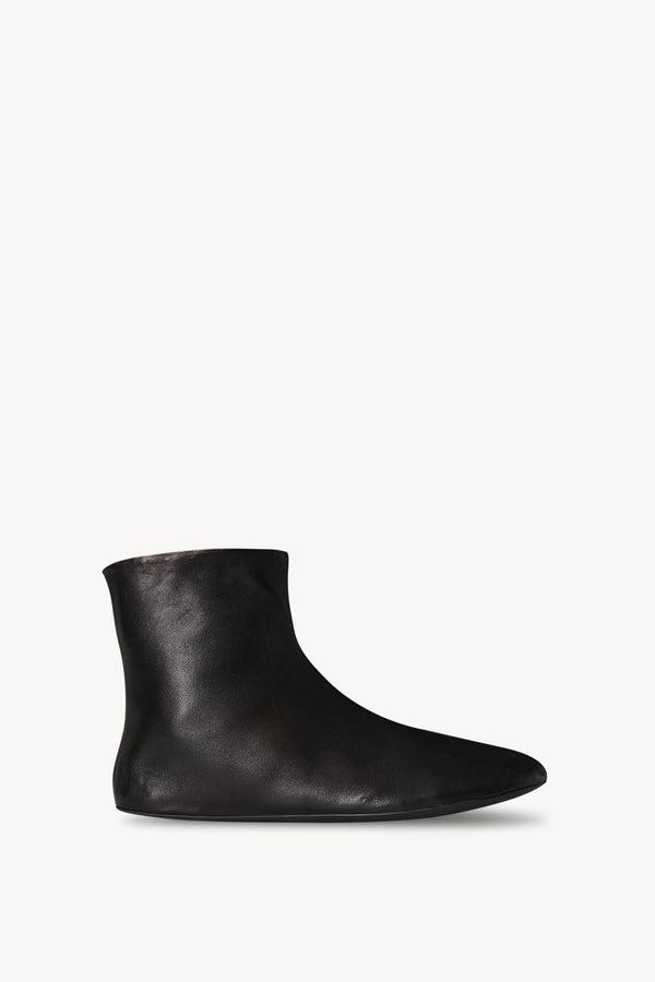 Stella Boot in Leather and Shearling