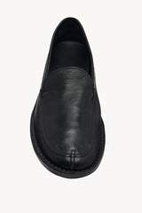 Cary V1 Loafer in Leather