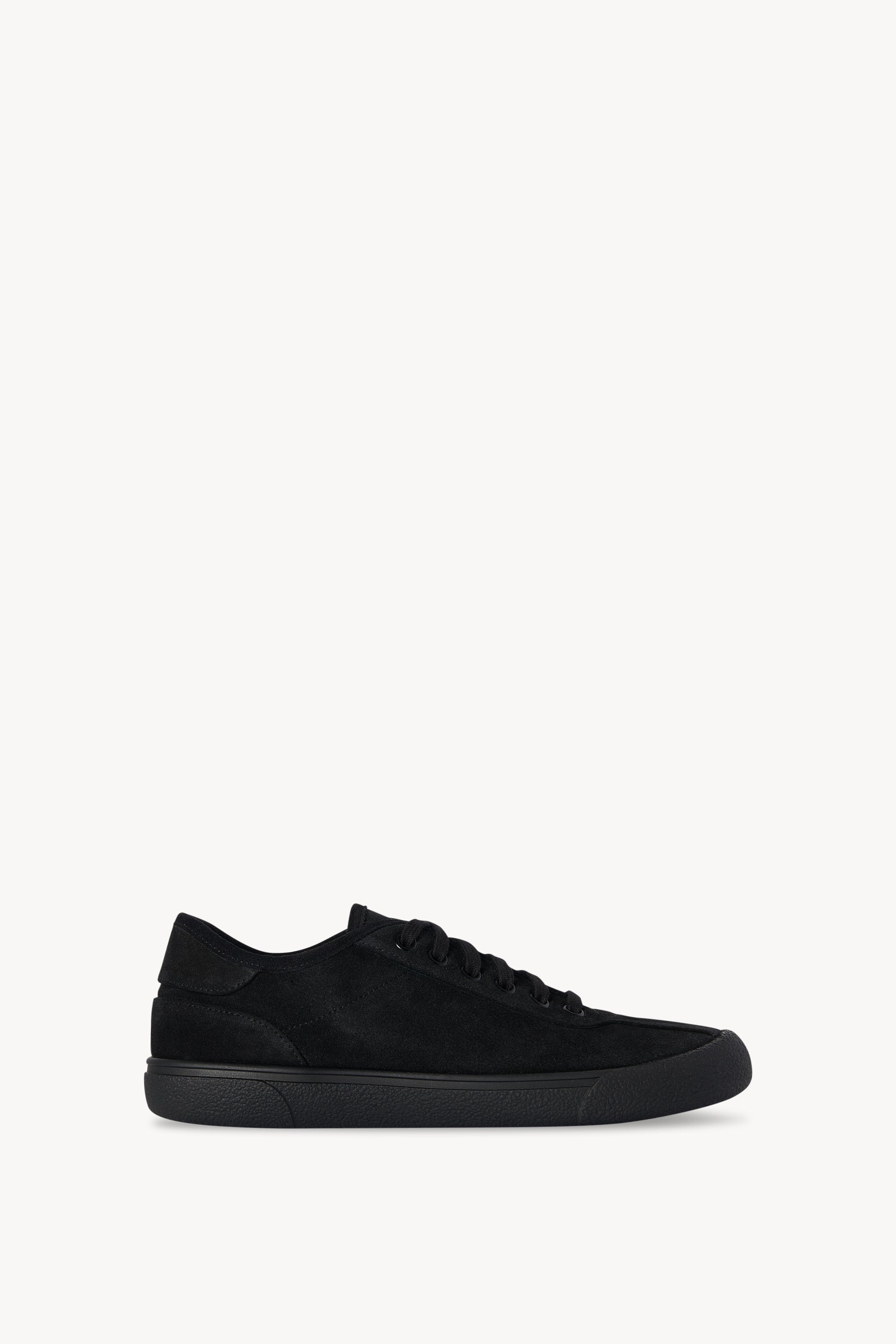 Suede Sneaker in Suede