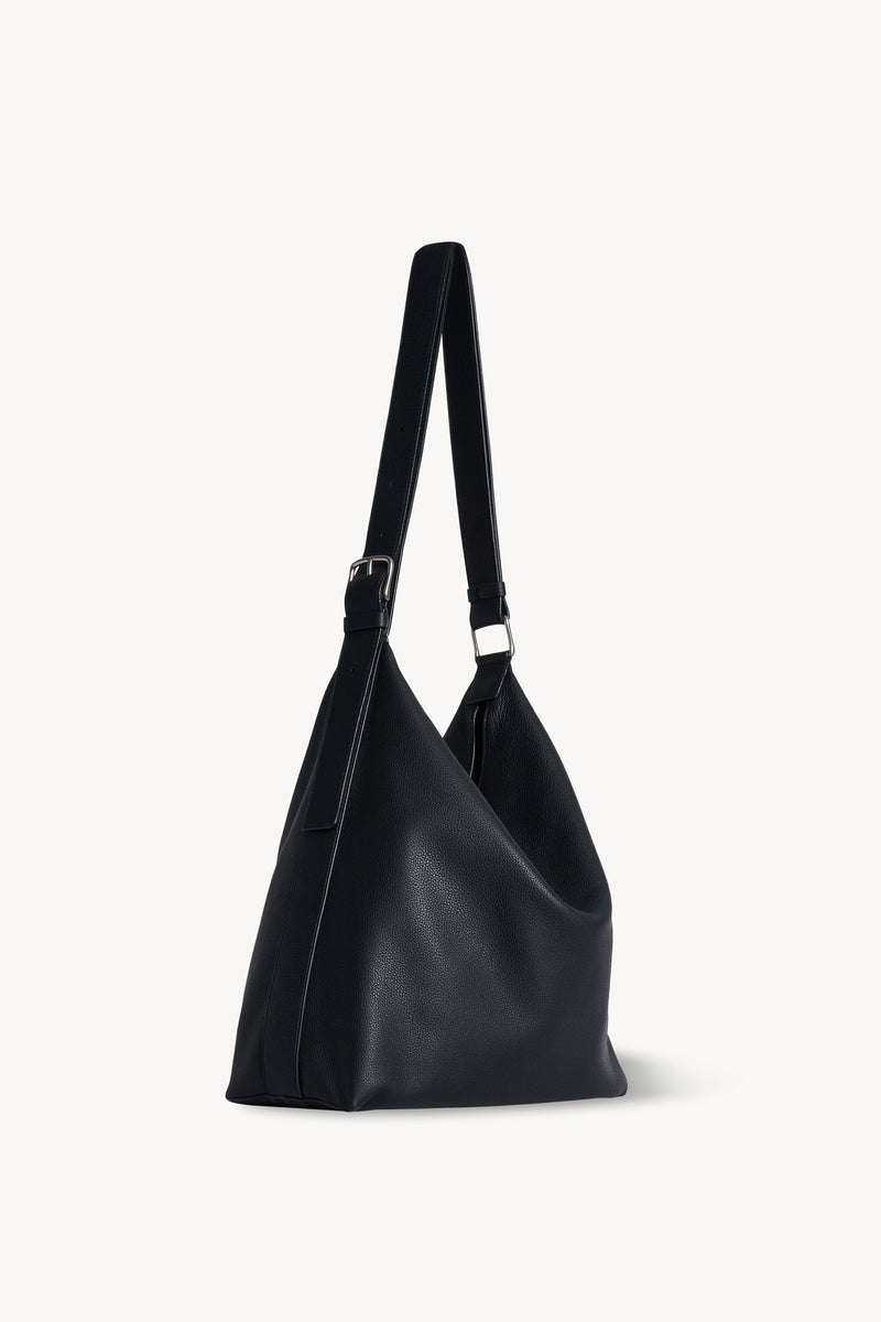 Jean Borsa a tracolla