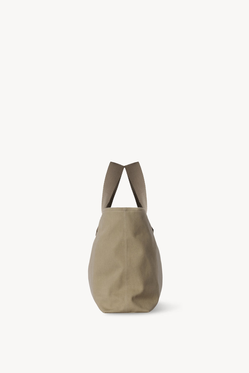 Brian Borsa tote media