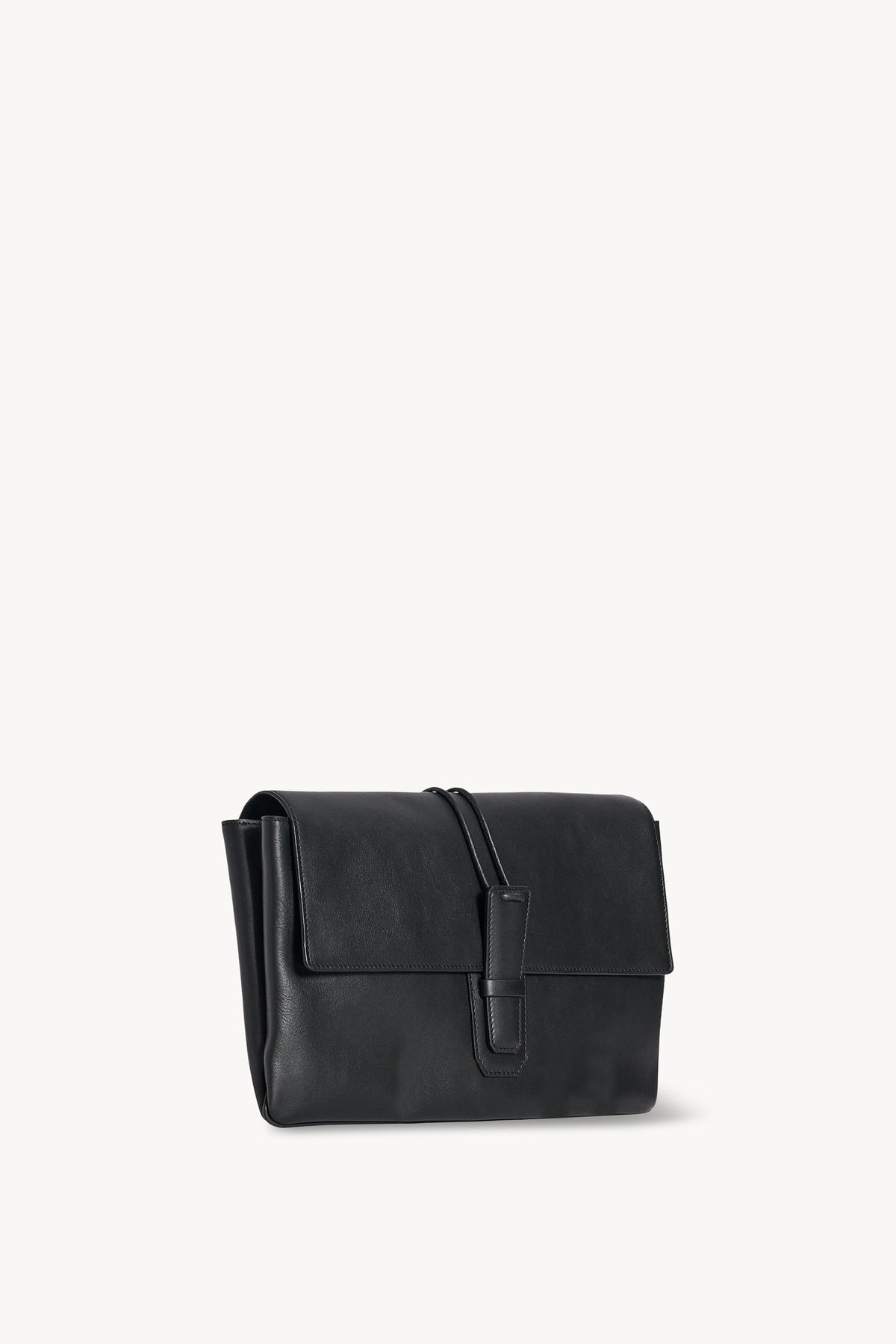 Therese Clutch