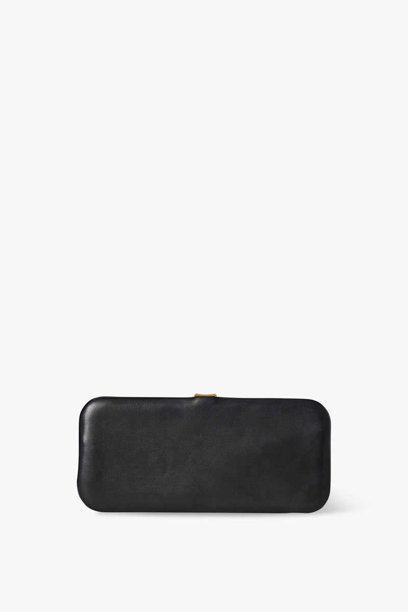 Saar Clutch