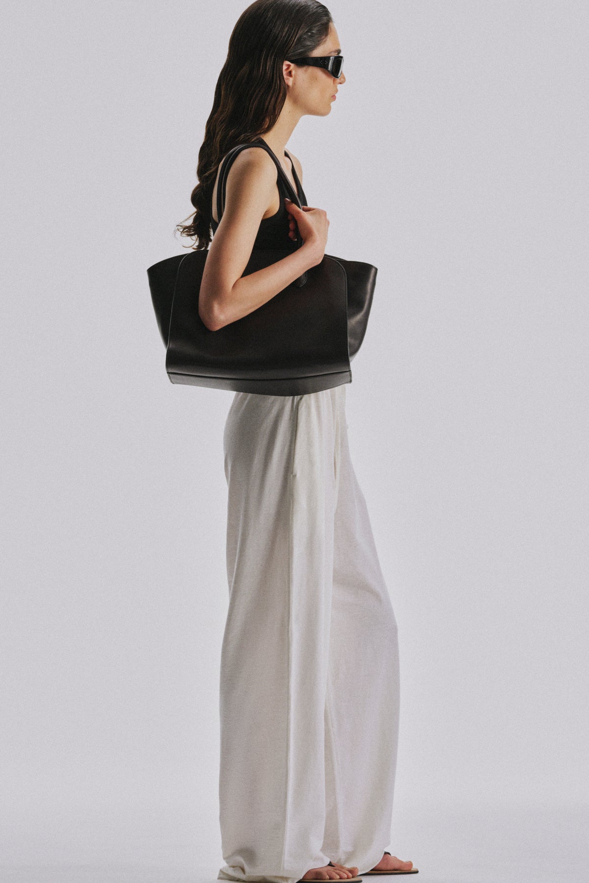 Marlo 14 レザー製のトートバッグ Black – The Row
