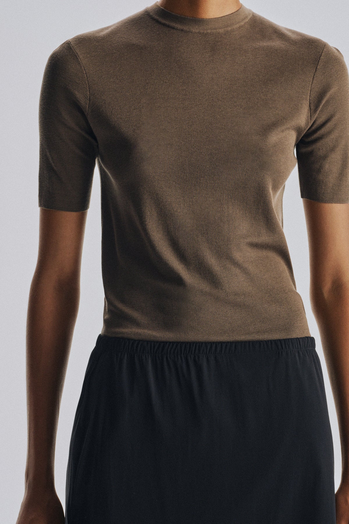 Ozzi トップ