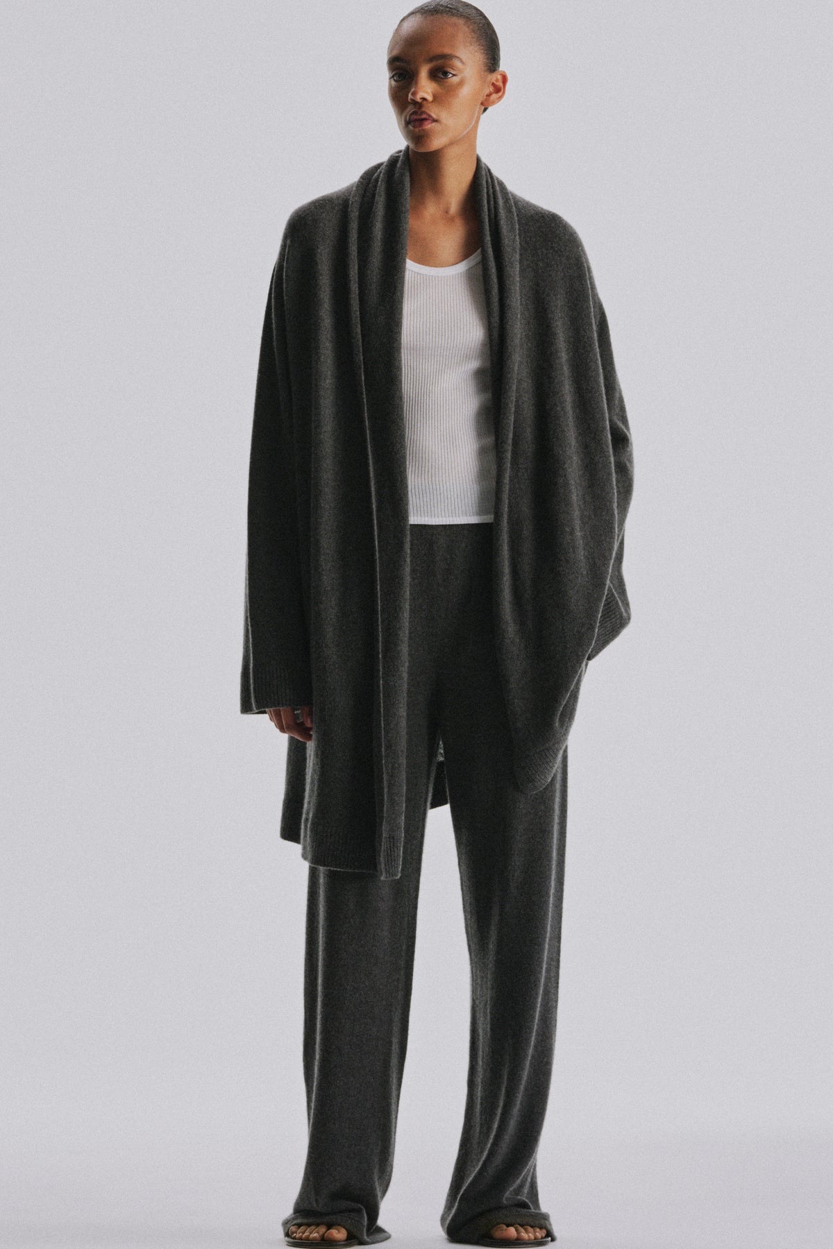 Ovaan Cardigan