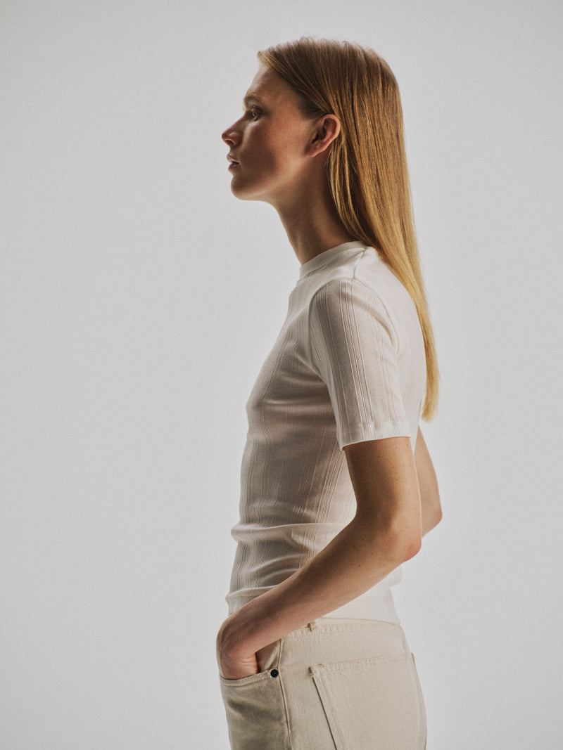 Etina T-Shirt
