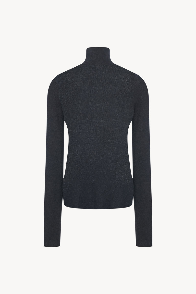 Pisan Turtleneck