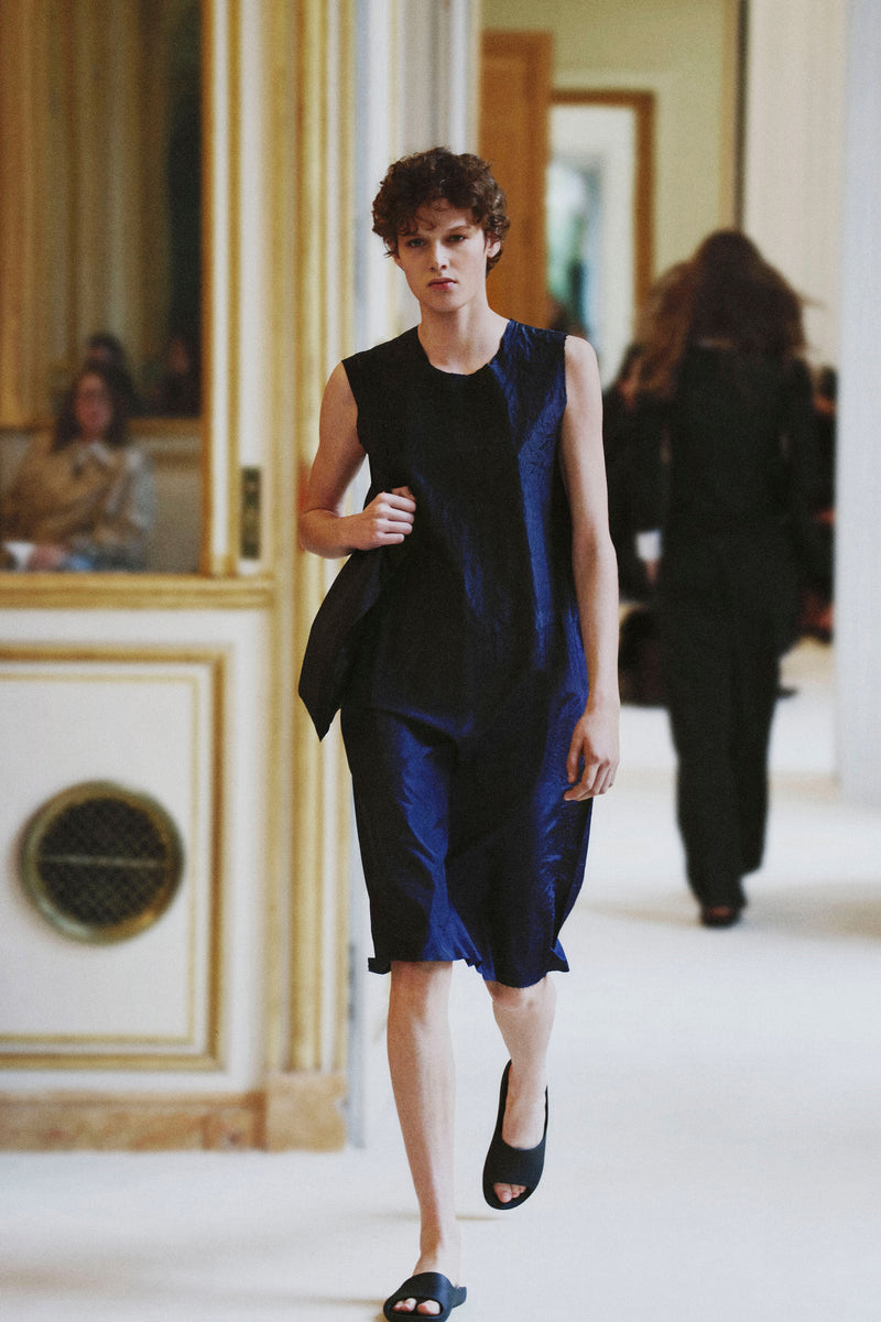 :: Summer 2027 :: Look 11