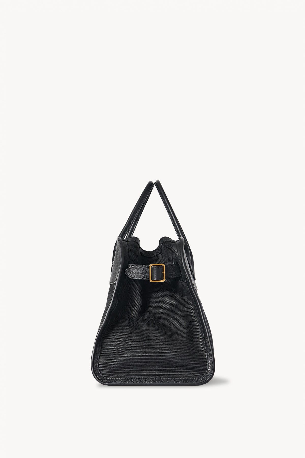 Sac Bucket Smooth Leather Shoulder Bag In Black