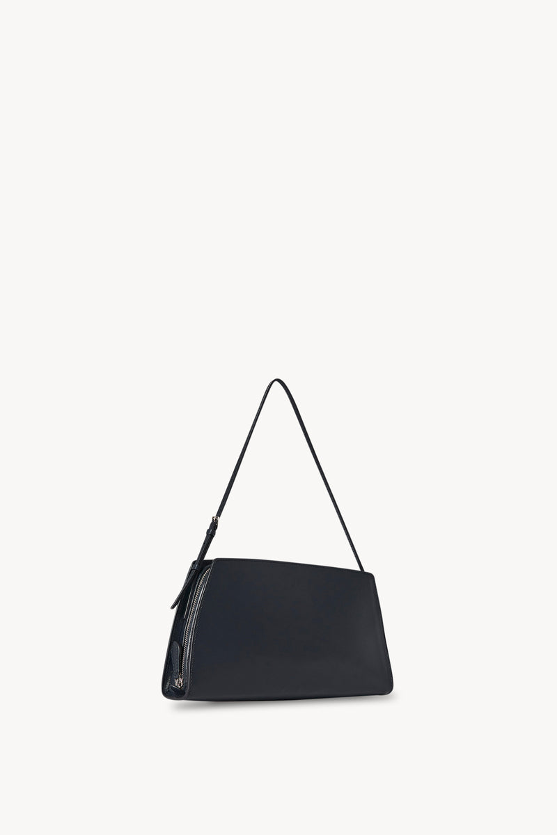 Dalia Baguette in Leather