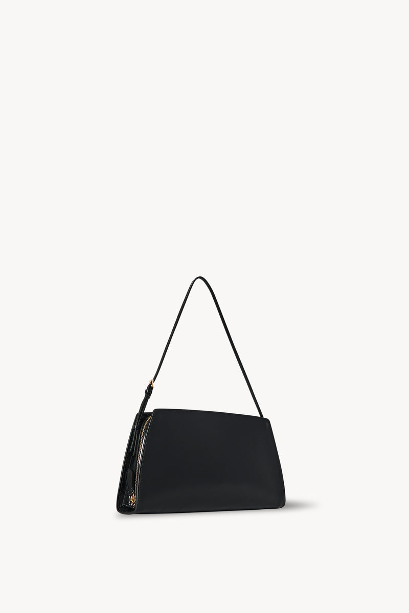 Dalia Baguette in Leather
