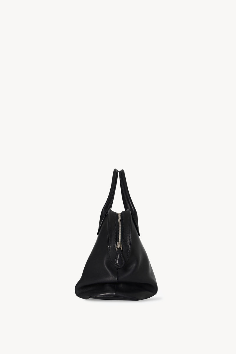 Agnes Borsa in Pelle