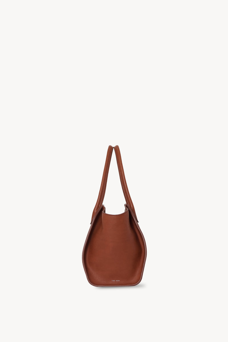 Marlo 12 レザー製のトートバッグ