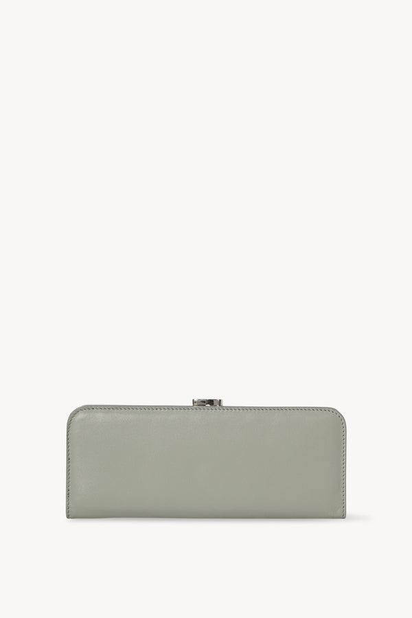 新品未使用zippedwallet therow キュア Women's Leather Accessories, Wallets & Card Cases | The Row