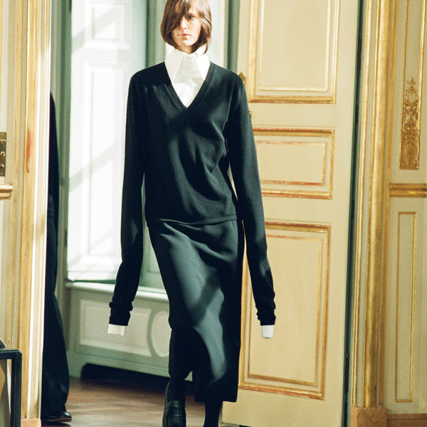 THE ROW - the row ザロウ　コレクション 2022fw ショート　トップス　ニット 2022年冬ウィメンズコレクション｜The Row