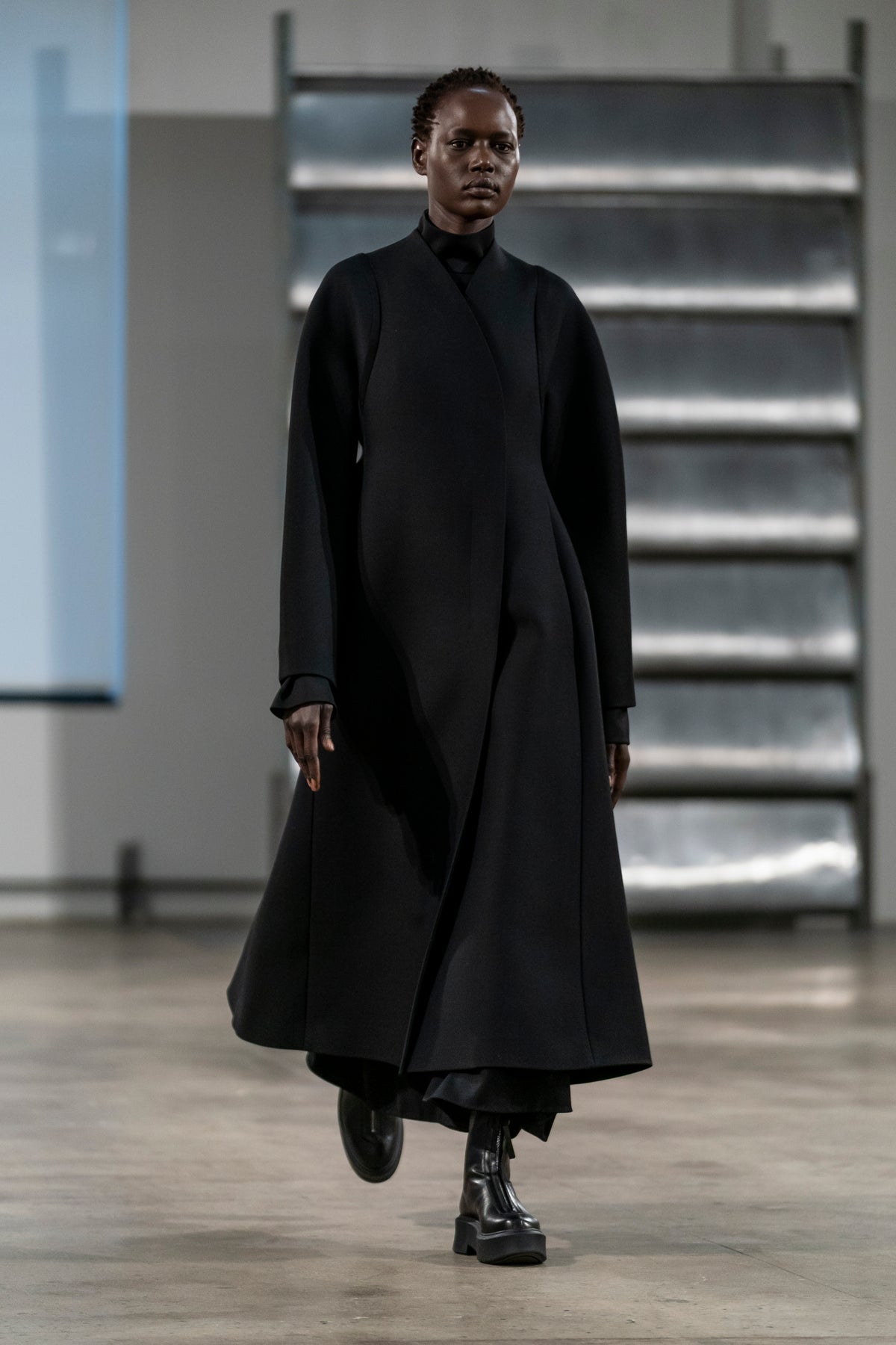 :: Women's Fall 2019 :: Look 33