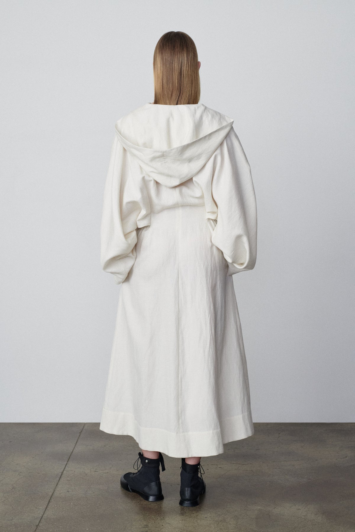 Cynthia Dress in Silk and Linen
