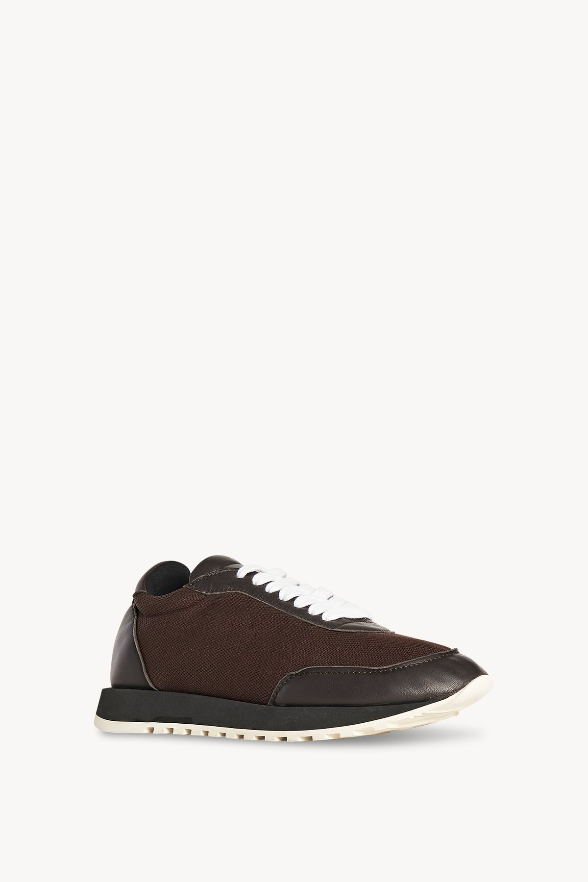 Owen Runner in Leather and Mesh