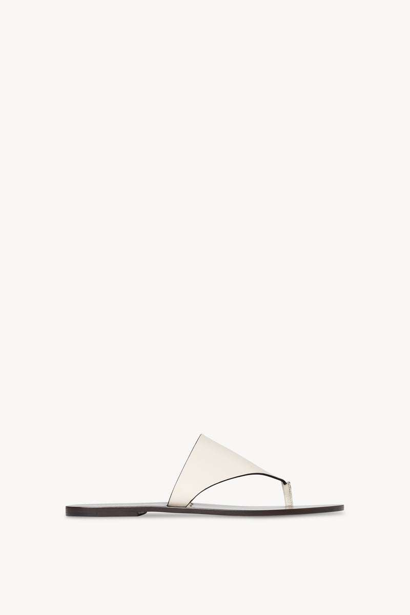 Avery Thong Sandal in Leather
