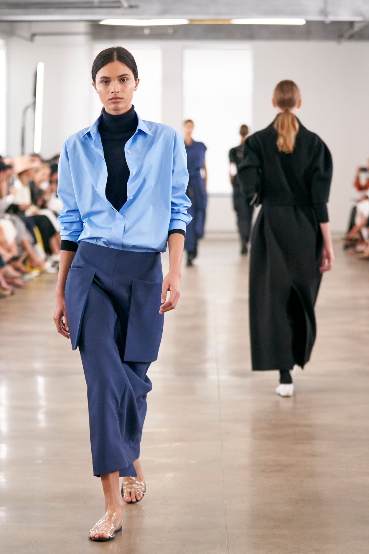 :: Women's Spring 2020 :: Look 34