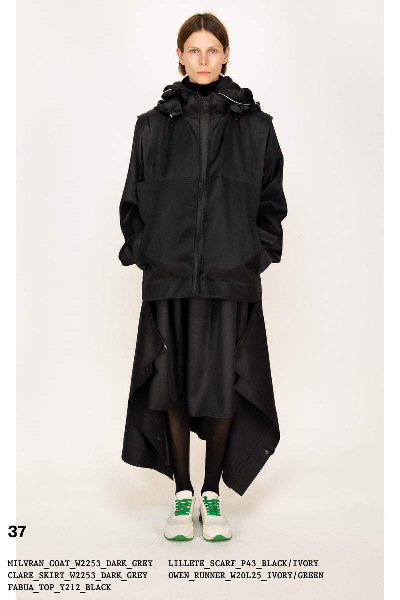 :: Fall 2022 :: Look 37