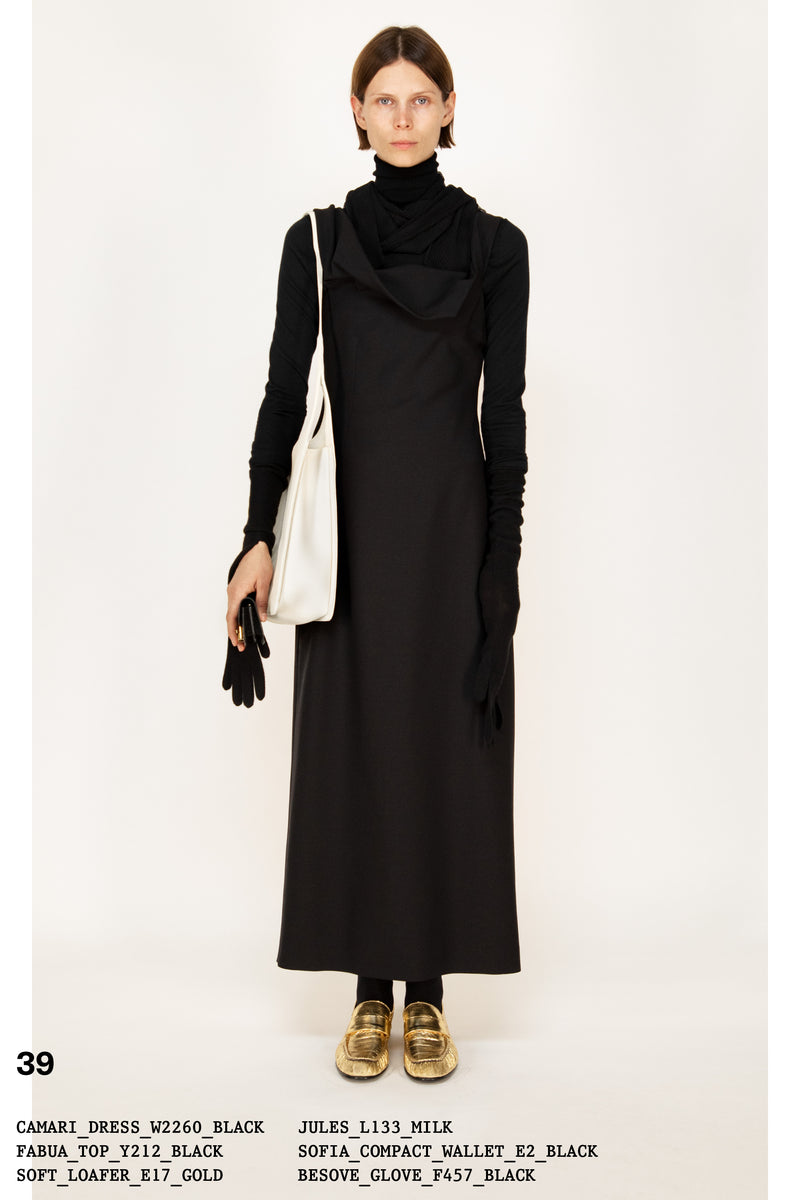 :: Fall 2022 :: Look 39