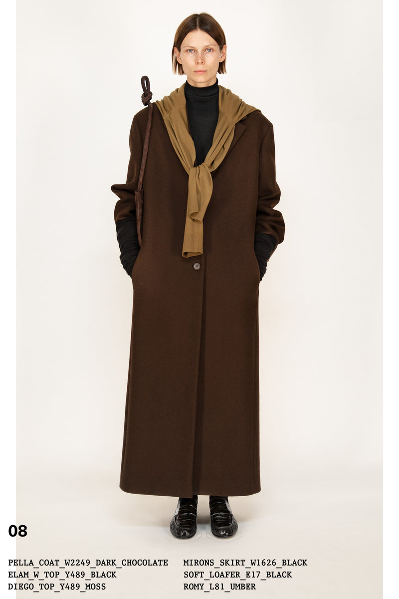 :: Fall 2022 :: Look 8